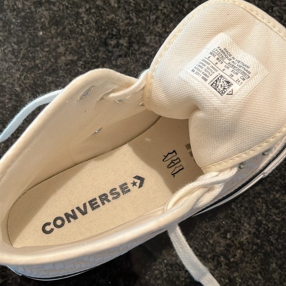 Converse Chuck High Top NWOT - Picture 10 of 11